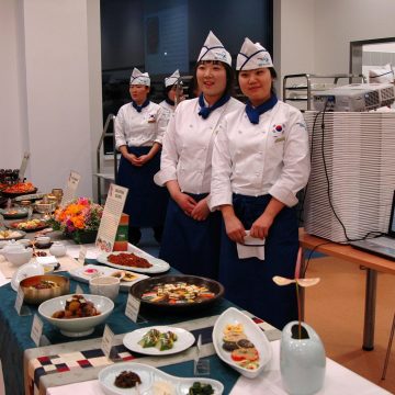 Prezentace korejské kuchyně v podání korejských studentů