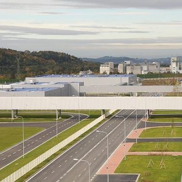VÝROBA BUDE V ZÁVODĚ HYUNDAI SPUŠTĚNA V PONDĚLÍ 3. LISTOPADU 2008 – SPOLEČNOST HMMC DNES ZÍSKALA POVOLENÍ ZKUŠEBNÍHO PROVOZU