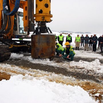 STAVBA ZÁVODU HYUNDAI V NOŠOVICÍCH ZAHÁJENA!